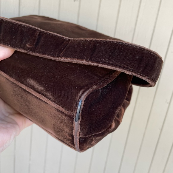 Vintage 2000’s Prada Velvet Bag - Picture 4 of 11